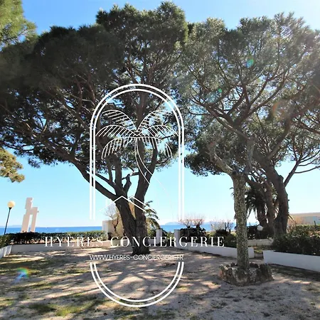 Le Berriau-studio-clim/pk/wifi/plage Privée/hyères *